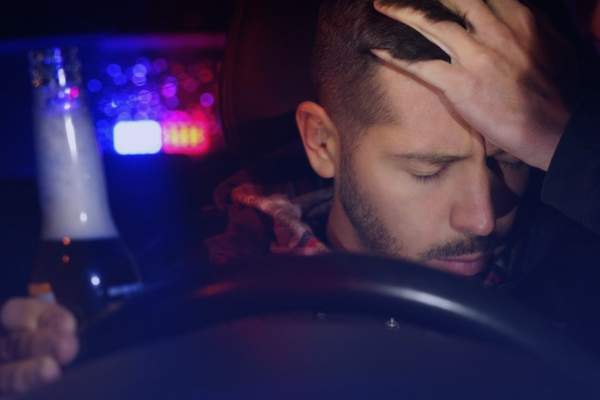 seguro de auto en caso de ebriedad